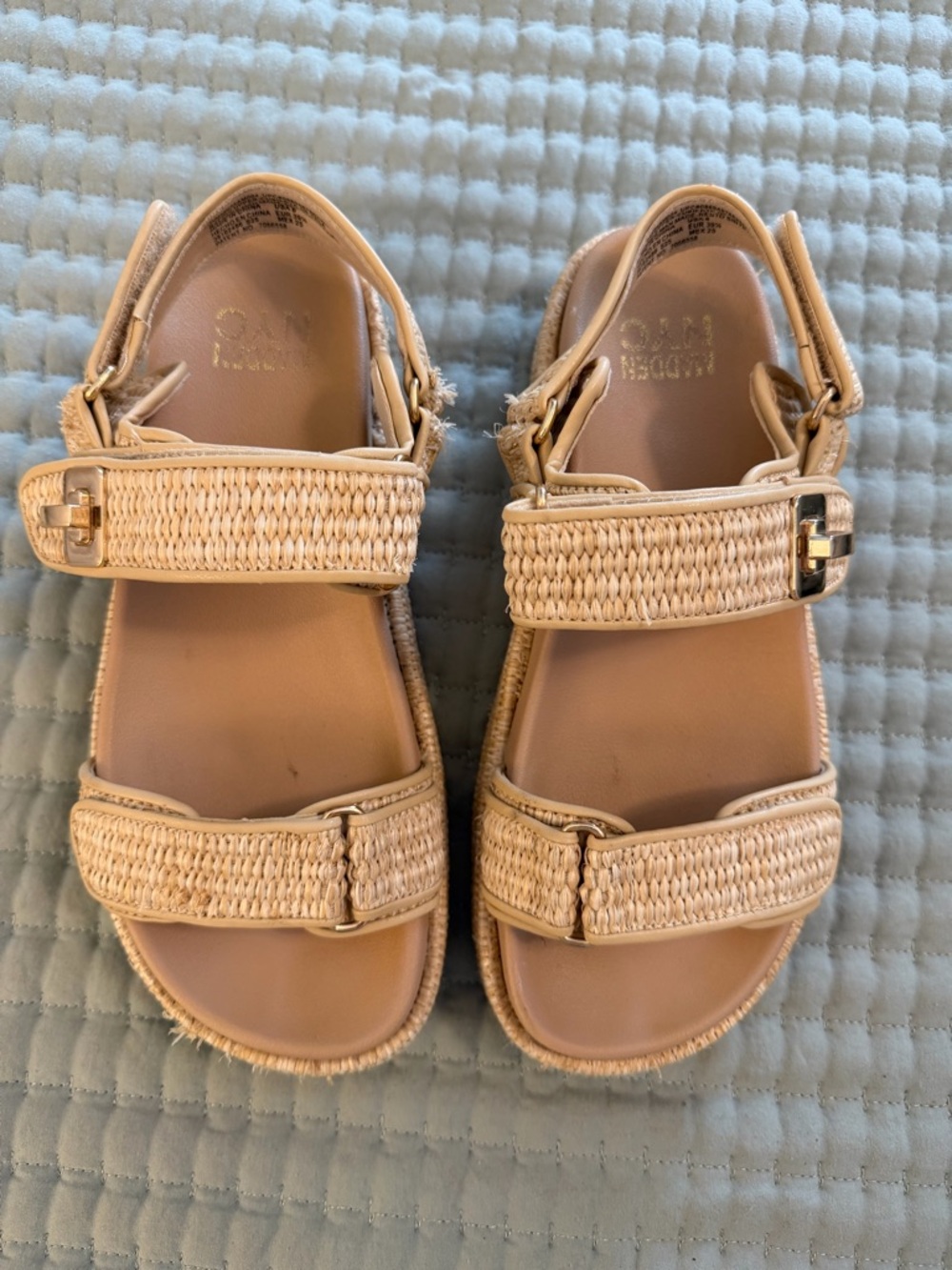 Steve Madden Beige Woven Strap Sandals Size 8